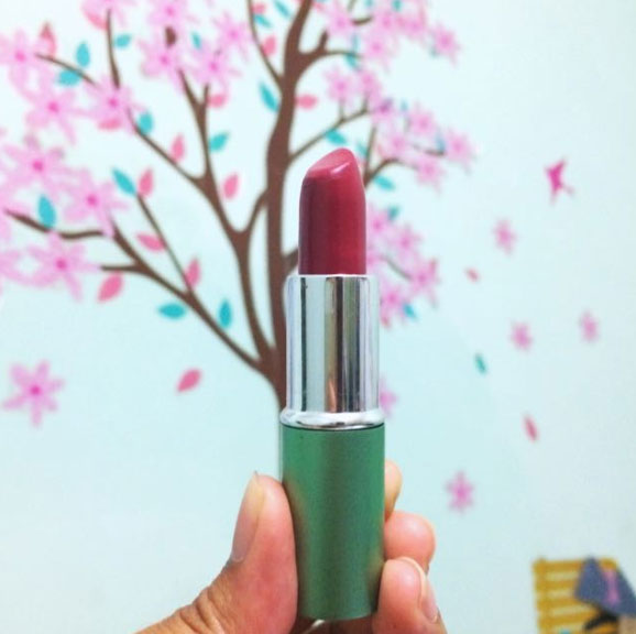 Wardah Exclusive Lipstick, shade Great Berry