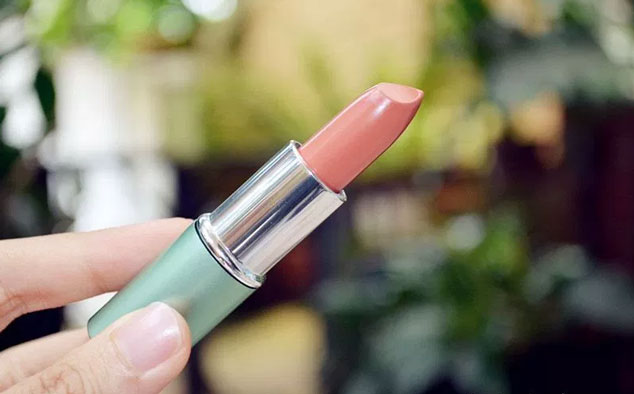 Wardah Exclusive Lipstick, shade Peach Brown