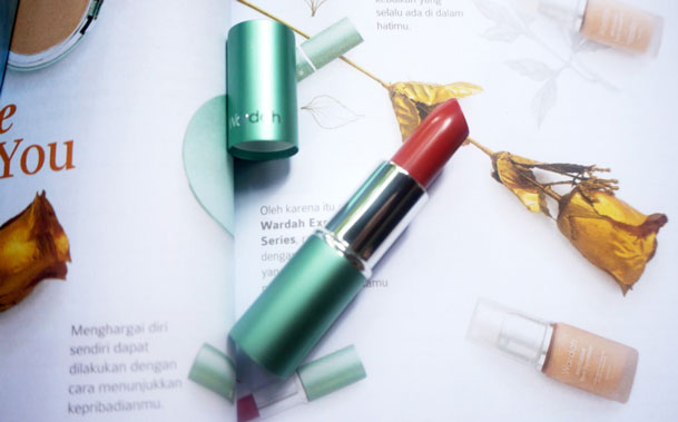Wardah Exclusive Lipstick, shade Rosewood