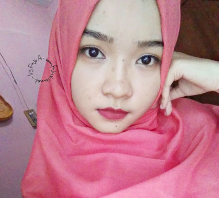 Wardah Exclusive Matte Lip Cream, shade Red-Dicted (01)